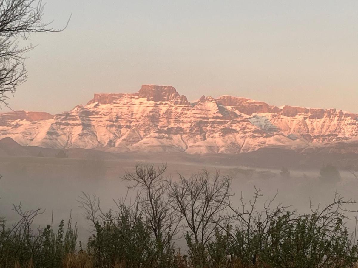 Drakensberg Inkosana Lodge Champagne Valley Dış mekan fotoğraf