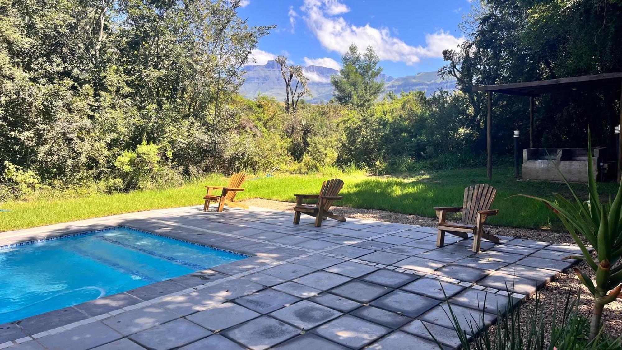 Drakensberg Inkosana Lodge Champagne Valley Dış mekan fotoğraf